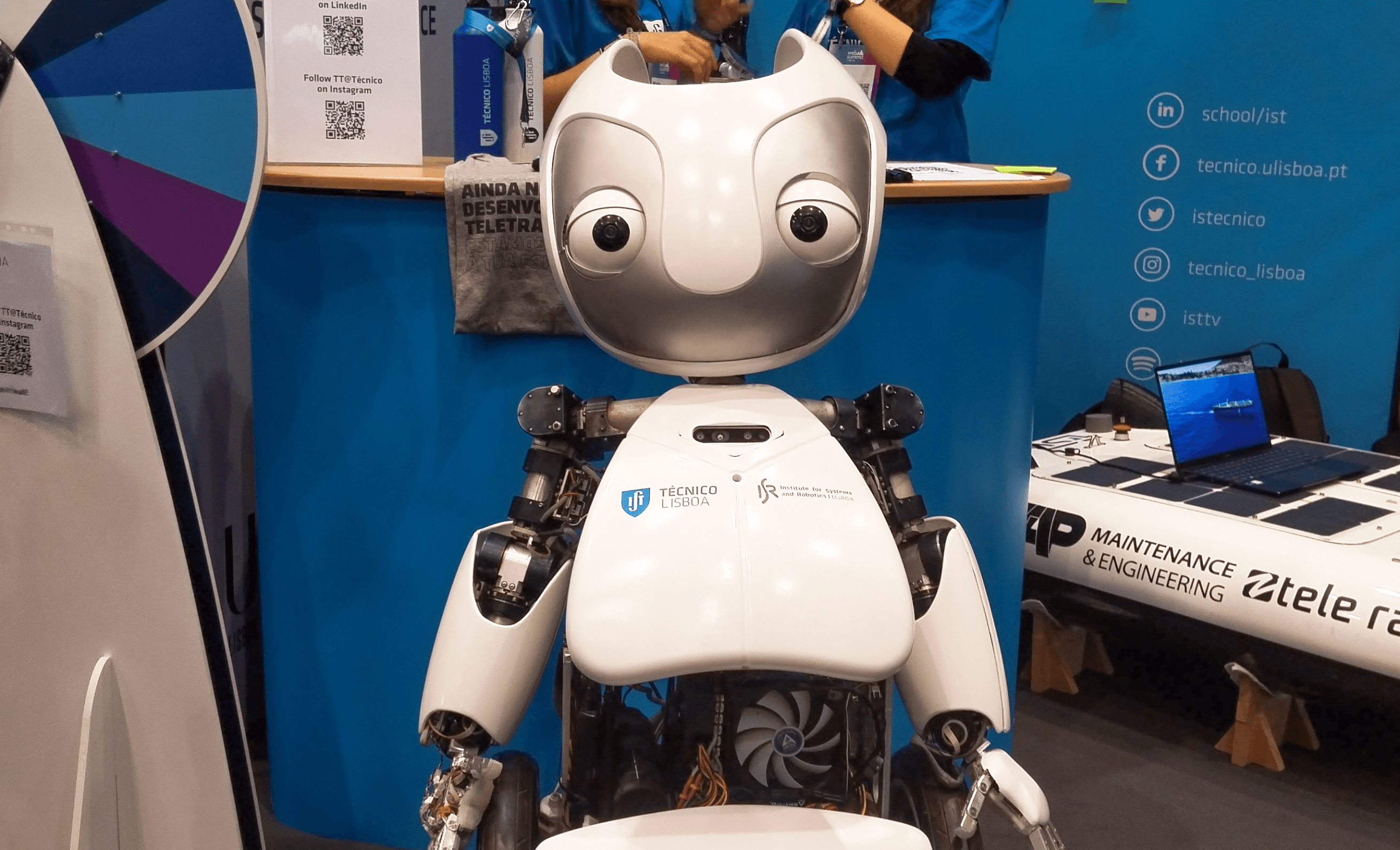 Technologically advanced robot Technologically advanced robot